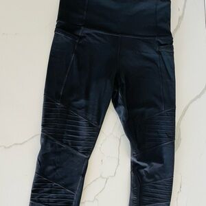 Athleta size small black legging’s yoga work out
